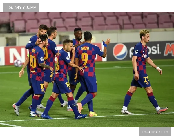 巴萨官方确认中场加维恢复有球训练,预计下月初回归合练 巴萨官方确认中场加维恢复有球训练,预计下月初回归合练